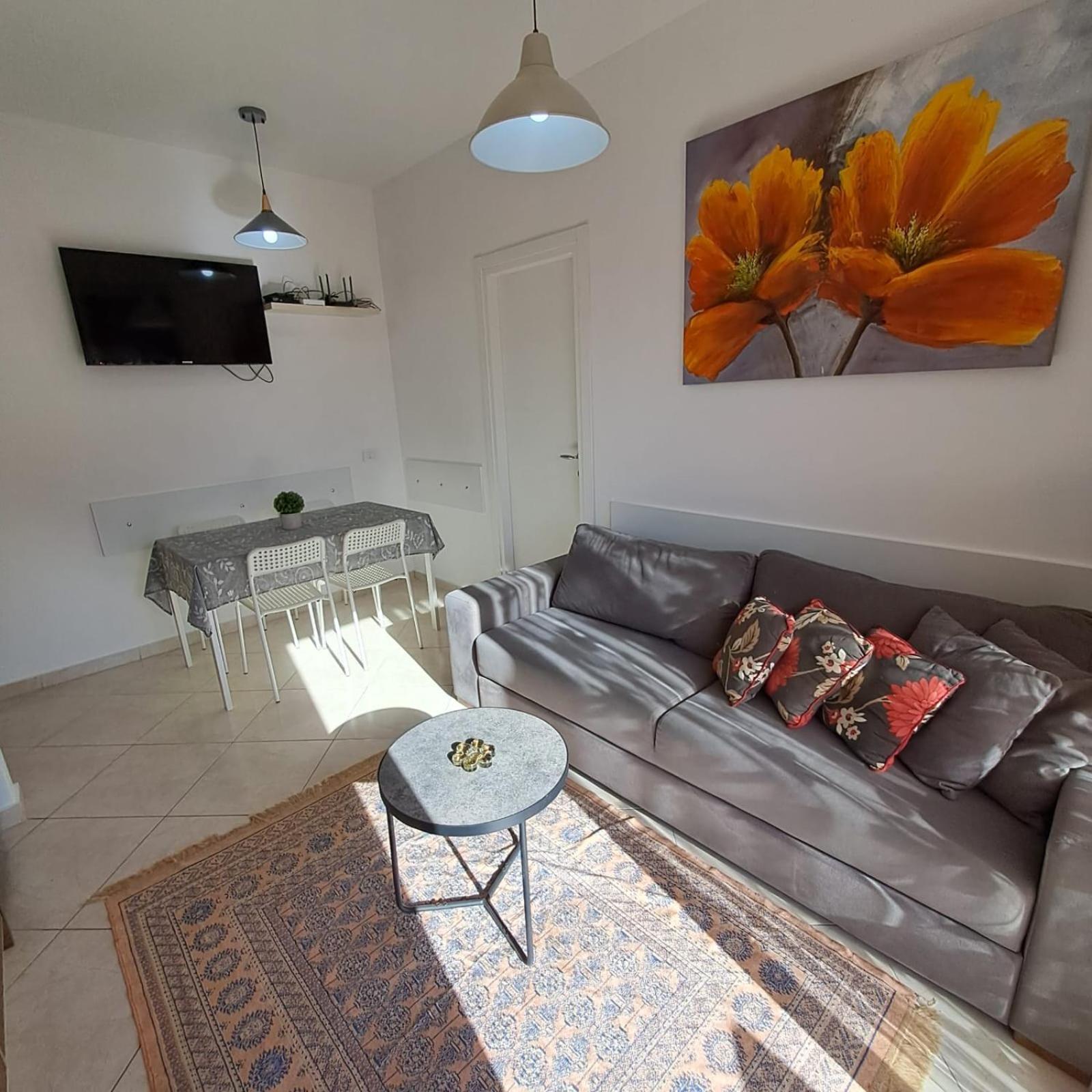 Flowers & Green 2 Bedrooms Apartment & Box Garage วญอเรอ ภายนอก รูปภาพ