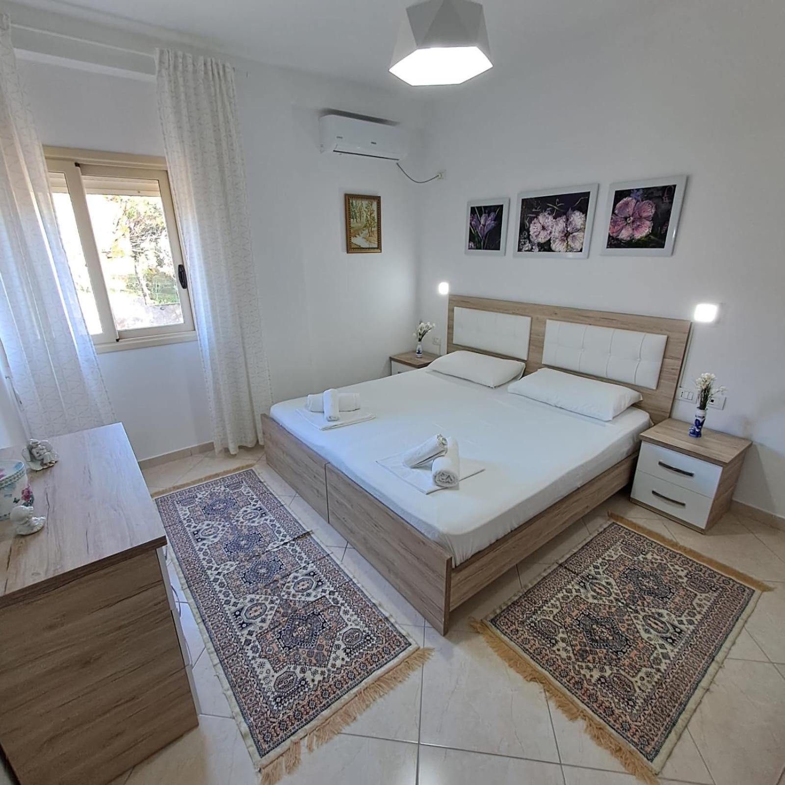 Flowers & Green 2 Bedrooms Apartment & Box Garage วญอเรอ ภายนอก รูปภาพ